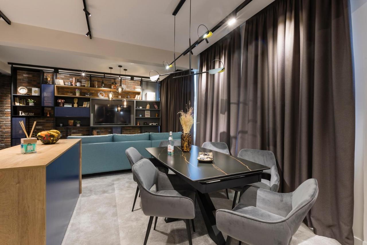Egoist Boutique Suites Veliko Tărnovo Exterior foto
